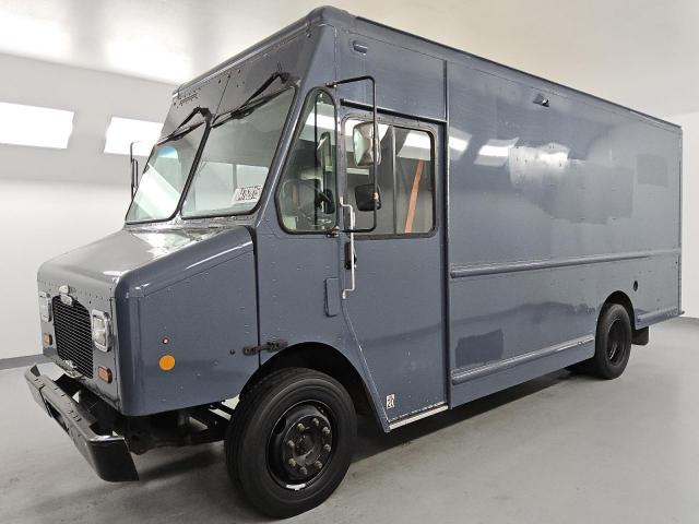  Salvage Freightliner Chassis M