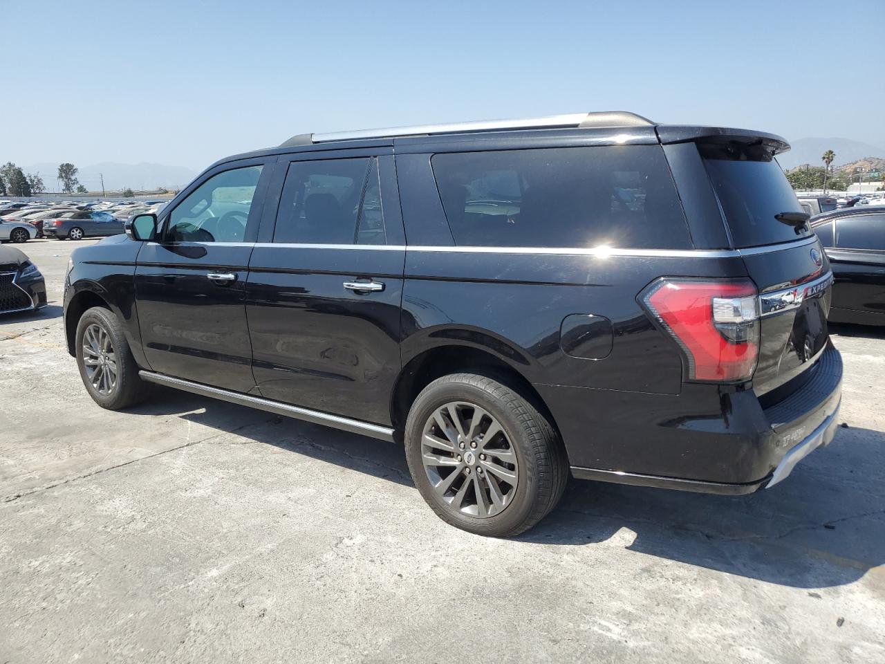 Ford Expedition Max Limited Image 3