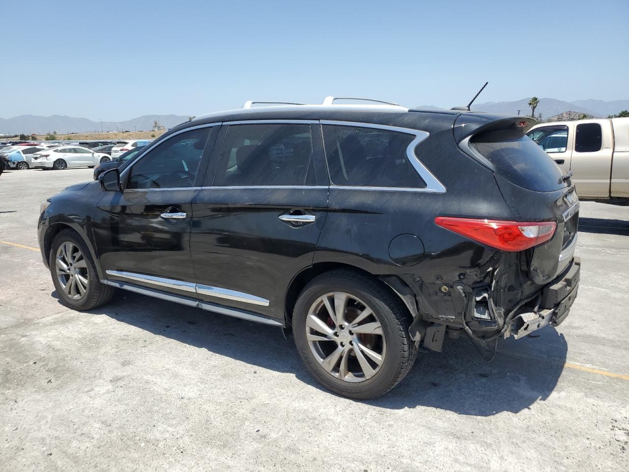 INFINITI JX35 Image 3