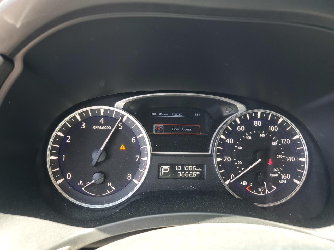 INFINITI JX35 Image 6