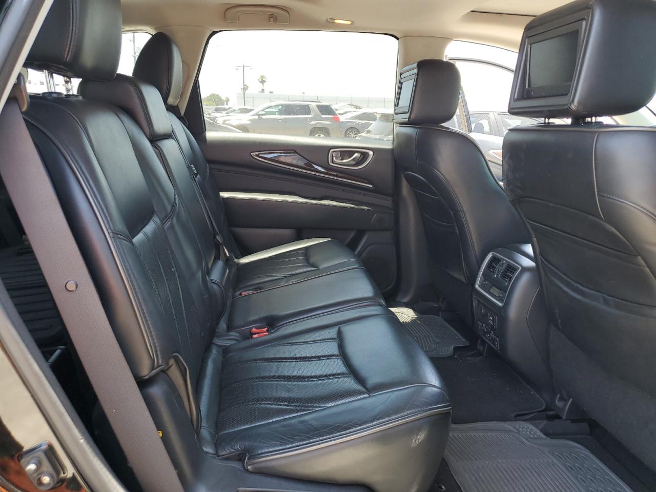 INFINITI JX35 Image 10