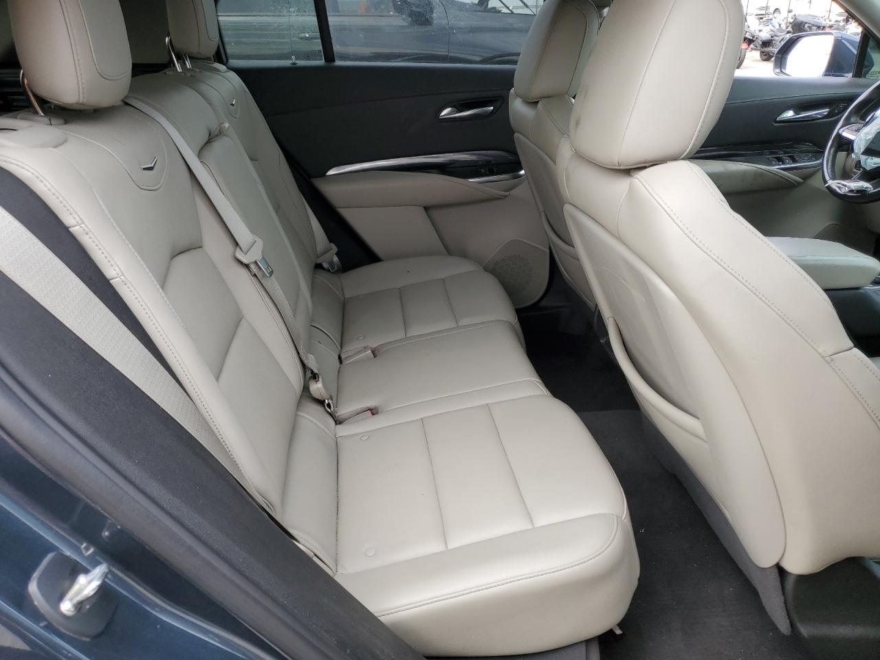 Cadillac XT4 Luxury Image 11