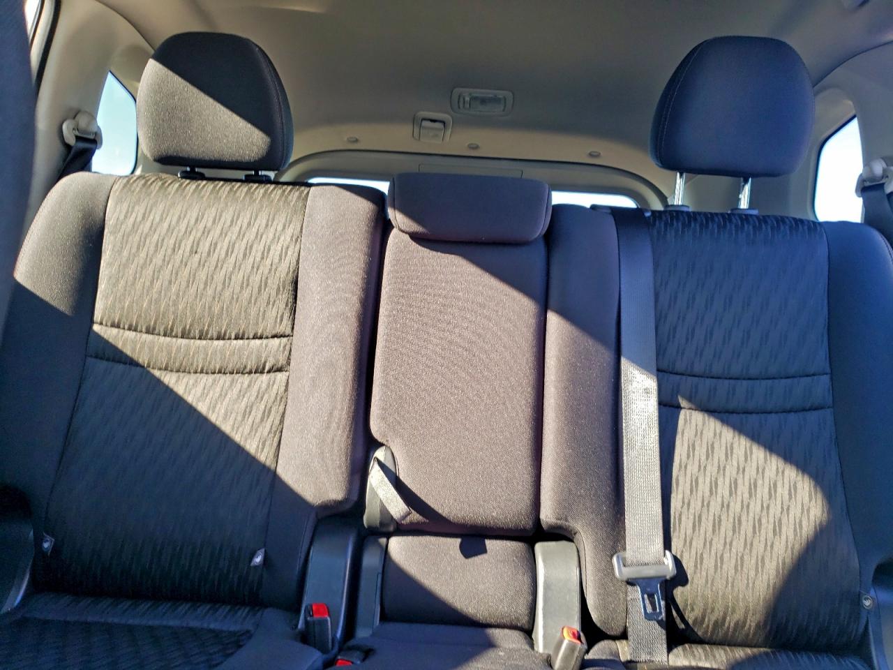 Nissan Rogue Sv Image 12