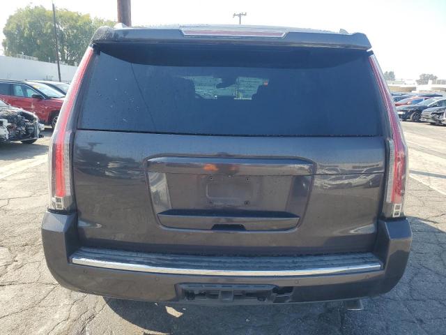 GMC Yukon Denali Image 3