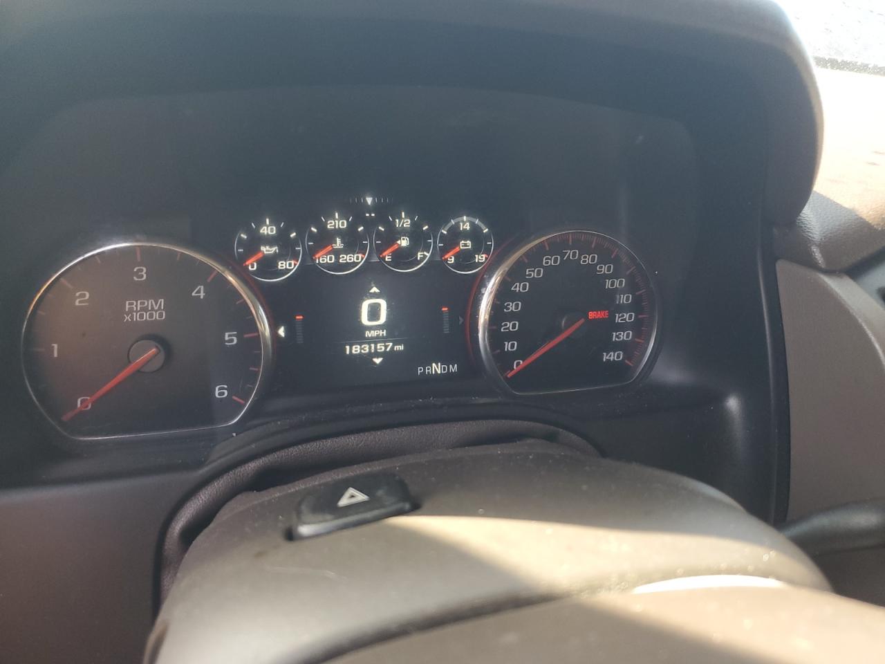 GMC Yukon Denali Image 6