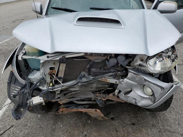 Toyota Tacoma Double Cab Image 10