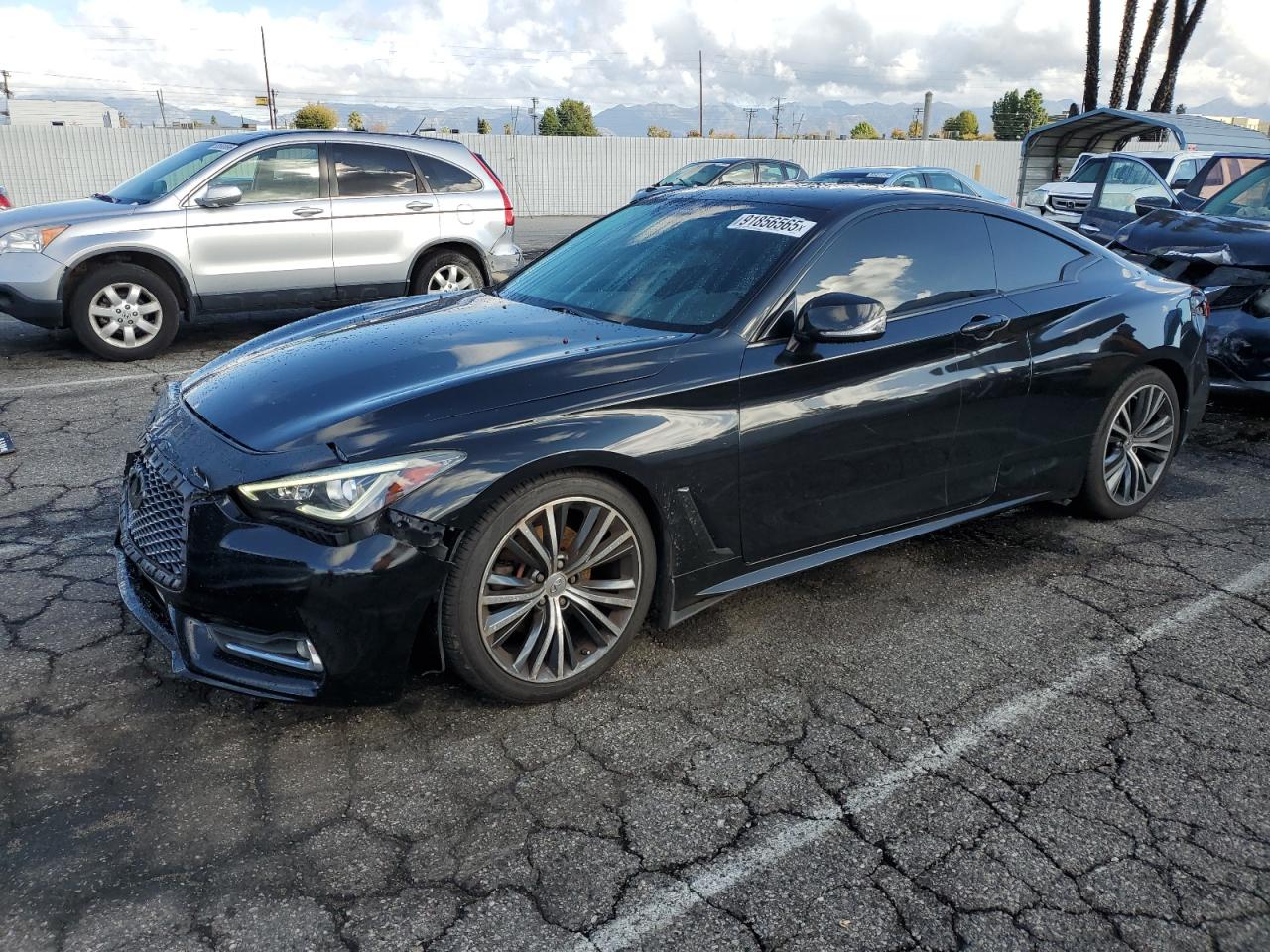 INFINITI Q60 Premium Image 1