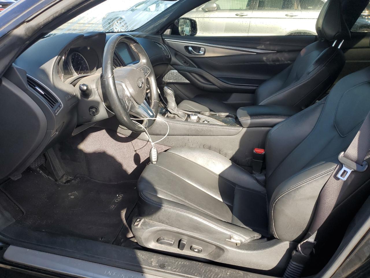 INFINITI Q60 Premium Image 6