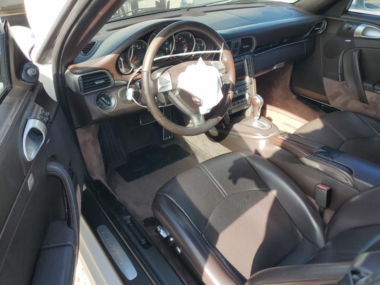 Porsche 911 Carrera Cabriolet Image 4