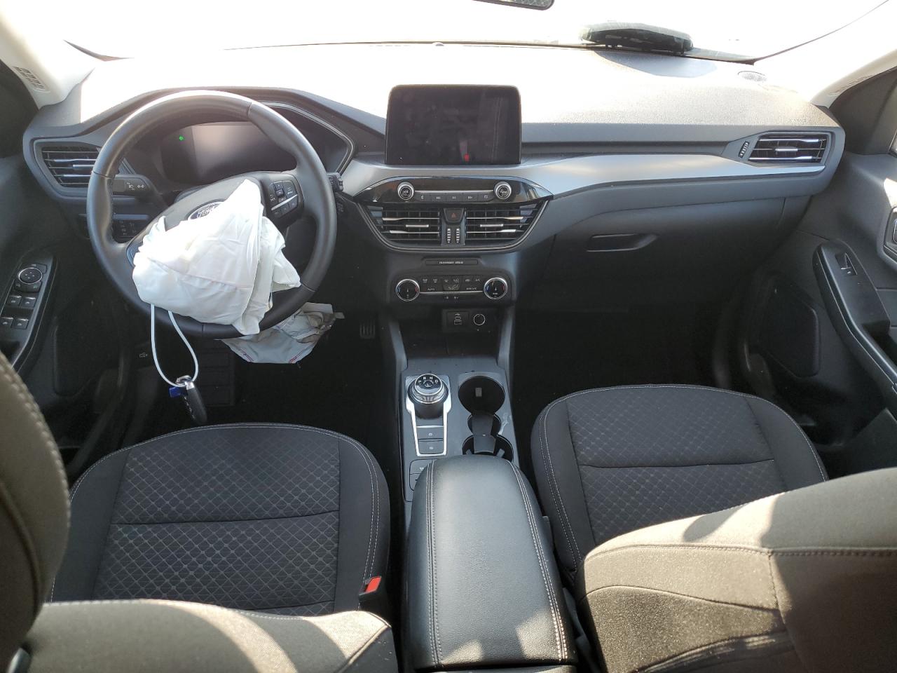 Ford Escape Active Image 9