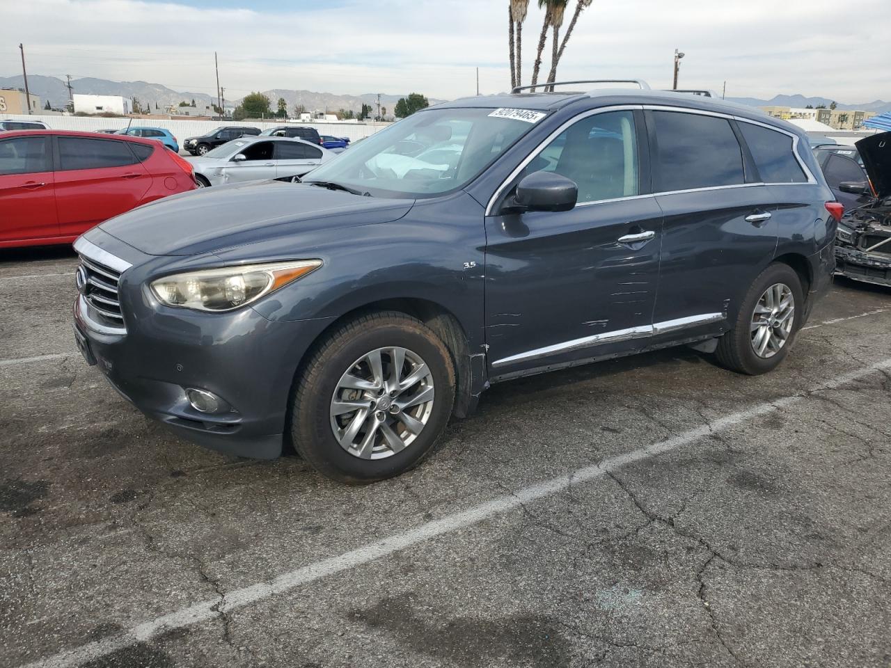 INFINITI Qx Image 1