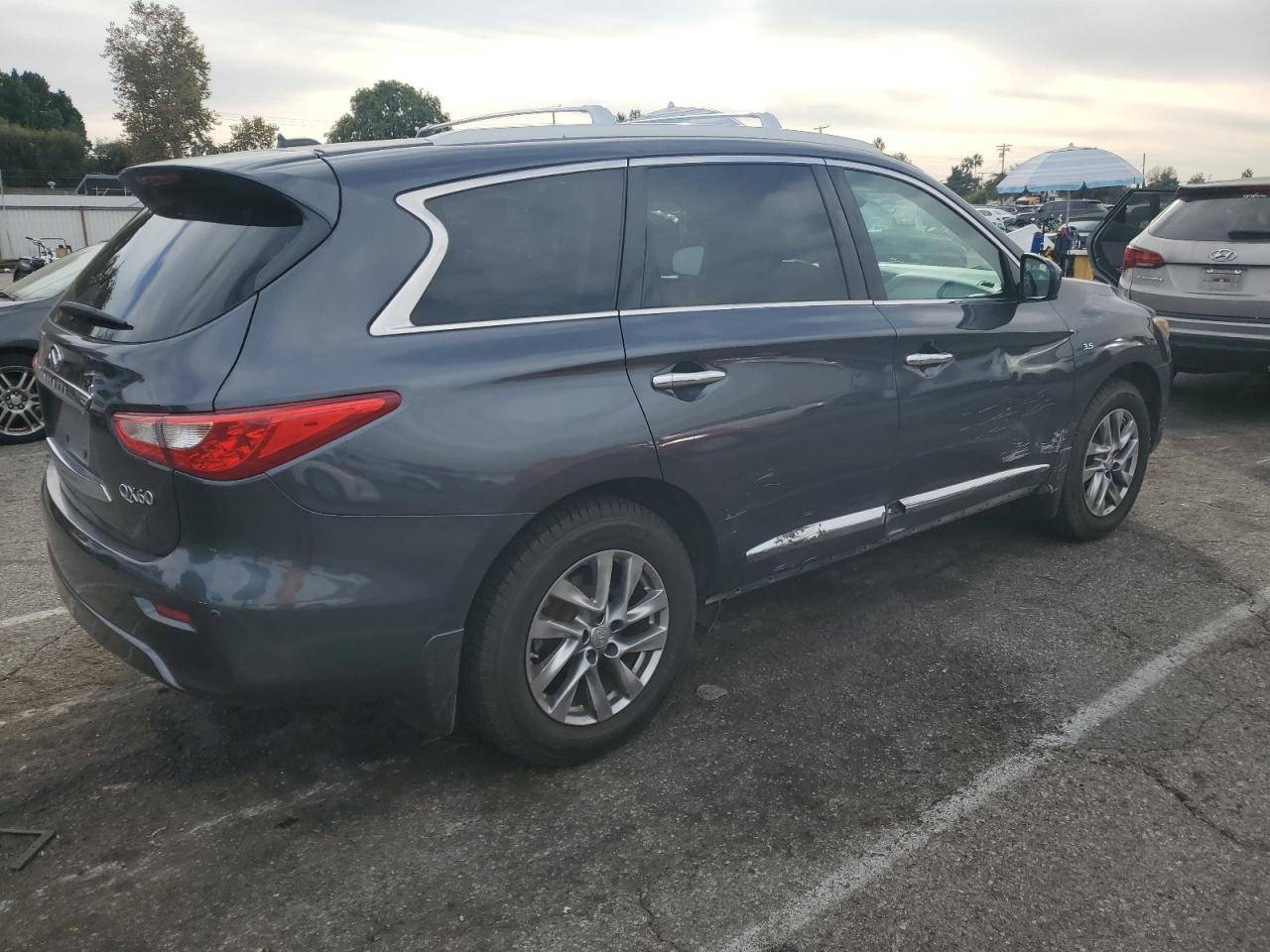 INFINITI Qx Image 11