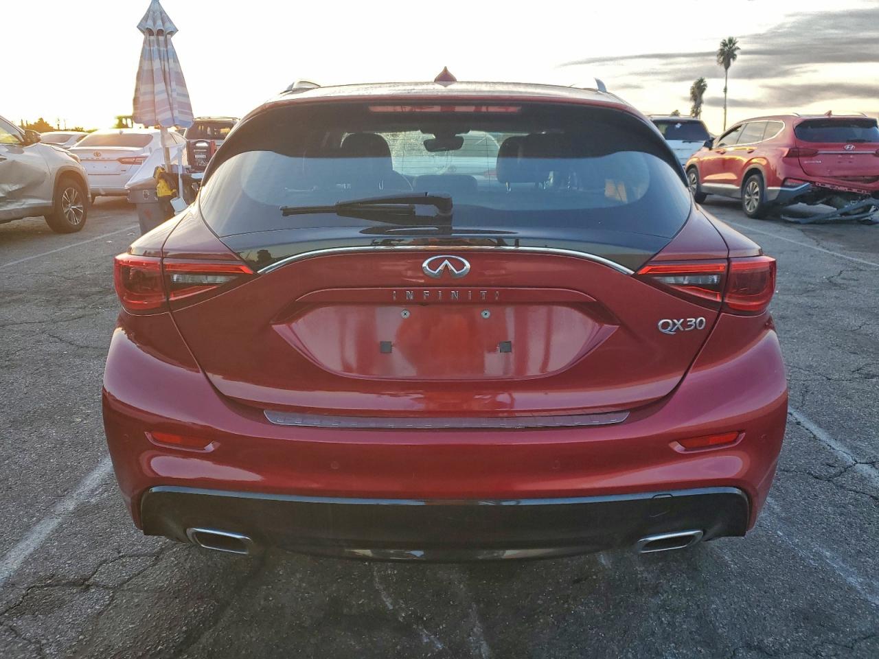 INFINITI Qx Pure Image 6