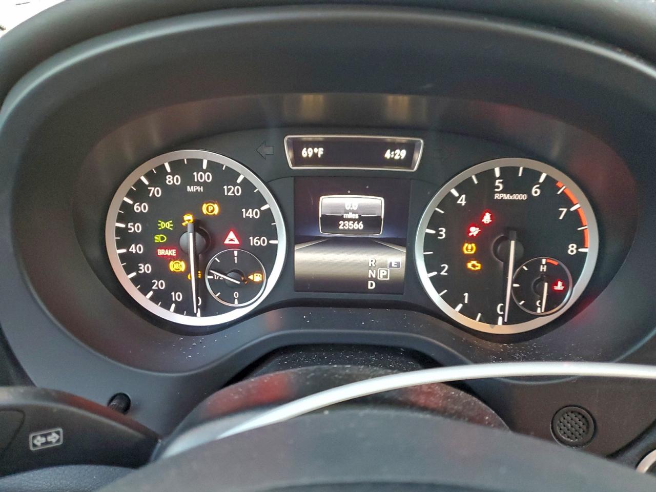 INFINITI Qx Pure Image 13