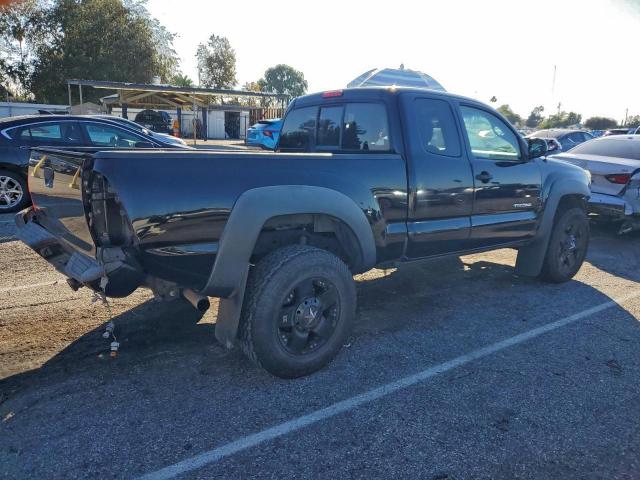 Toyota Tacoma Prerunner Access Cab Image 2