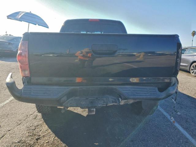 Toyota Tacoma Prerunner Access Cab Image 6