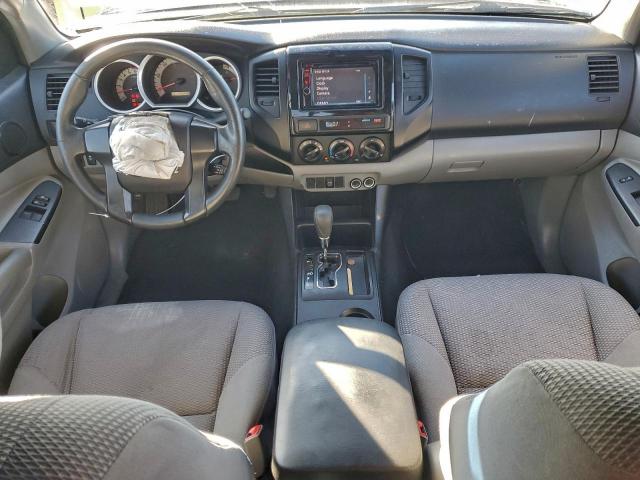 Toyota Tacoma Prerunner Access Cab Image 7