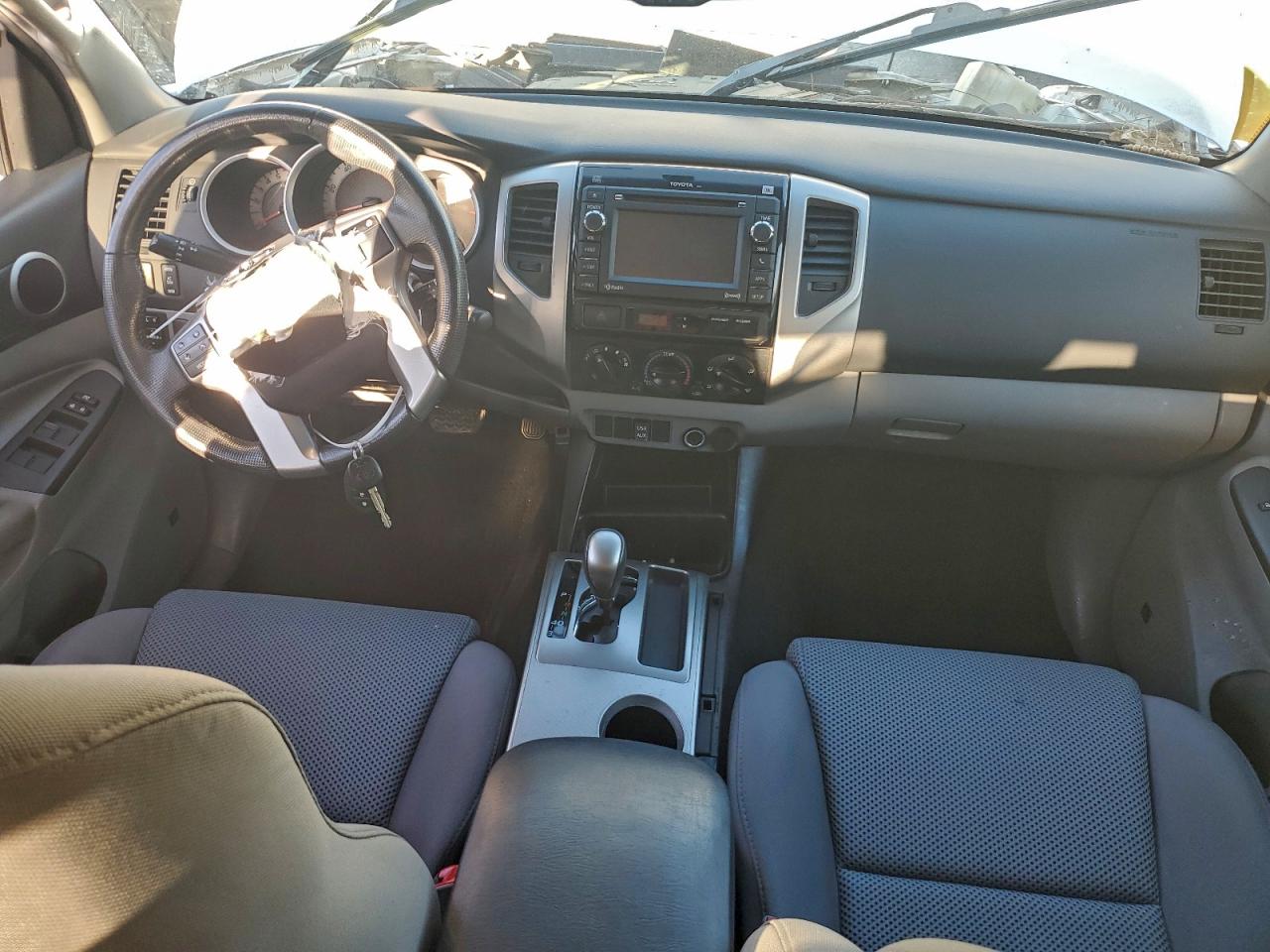 Toyota Tacoma Double Cab Prerunner Long Bed Image 7