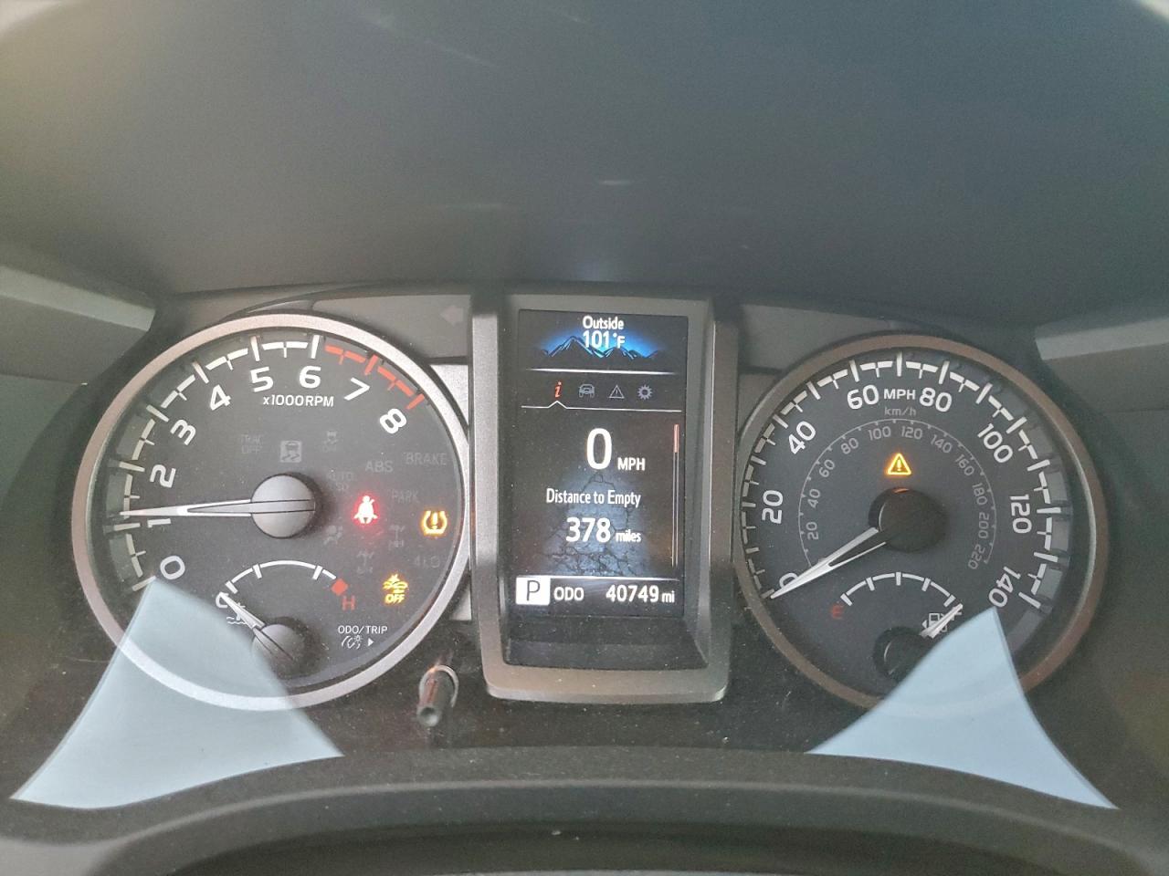 Toyota Tacoma Double Cab Image 5