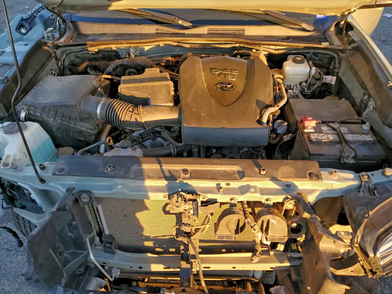 Toyota Tacoma Double Cab Image 7