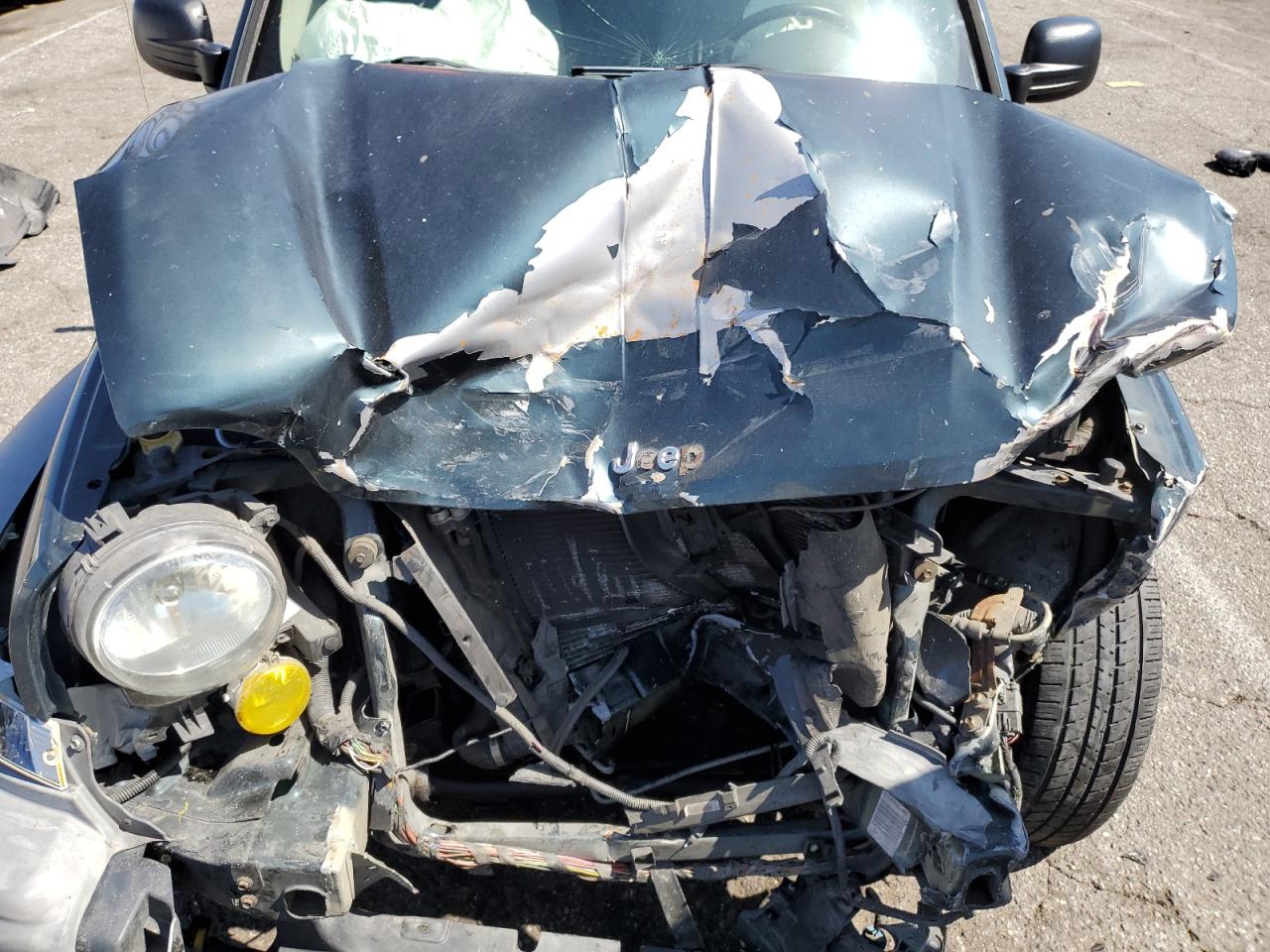 Jeep Liberty Sport Image 10