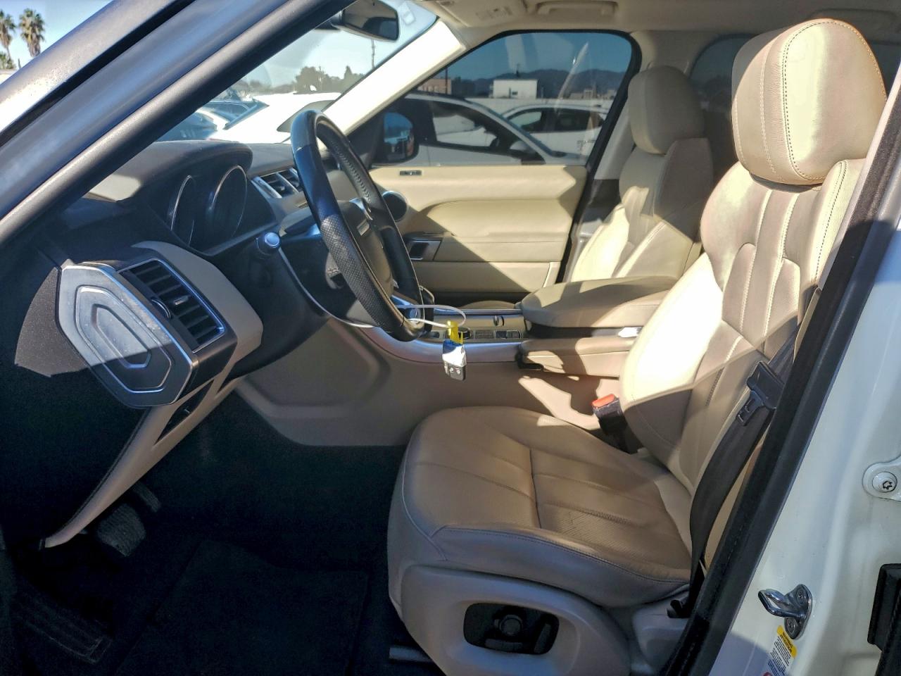 Land Rover Range Rover Se Image 6