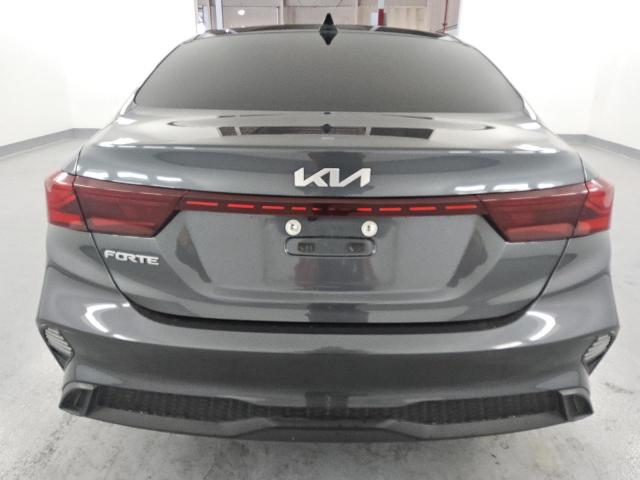 Kia Forte Fe Image 5