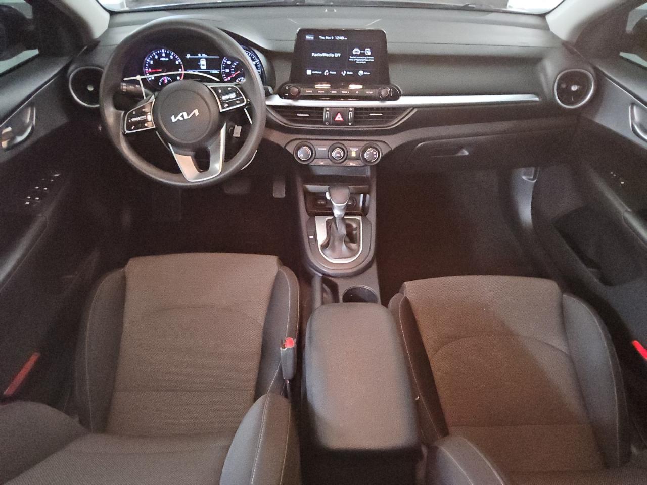 Kia Forte Fe Image 12