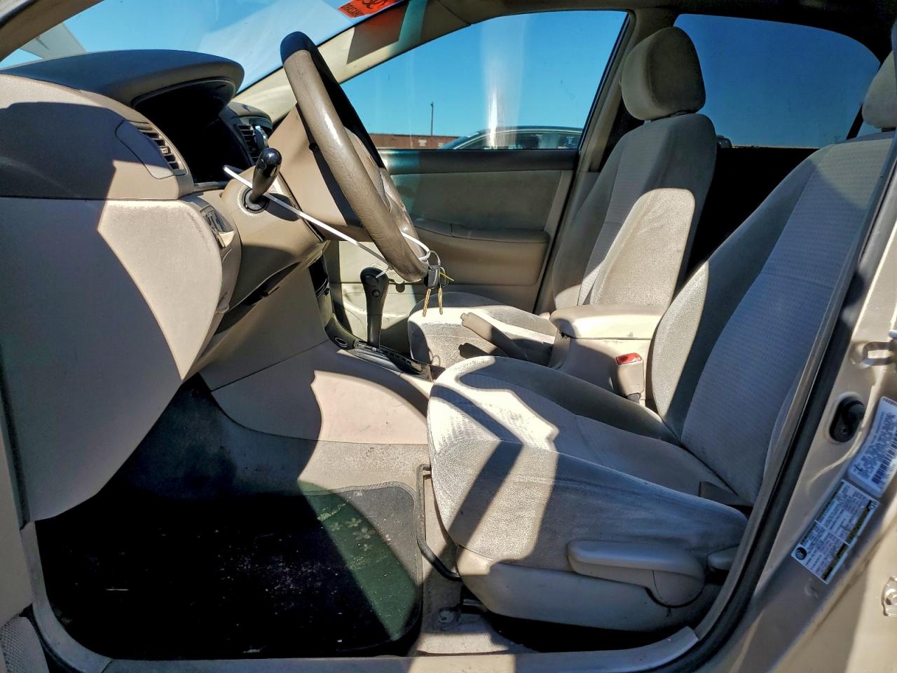 Toyota Corolla Ce Image 5