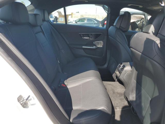 Mercedes-Benz C-Class 300 Image 11