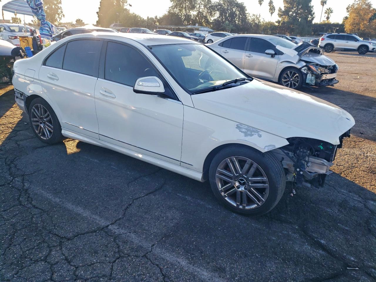 Mercedes-Benz C-Class 300 Image 3