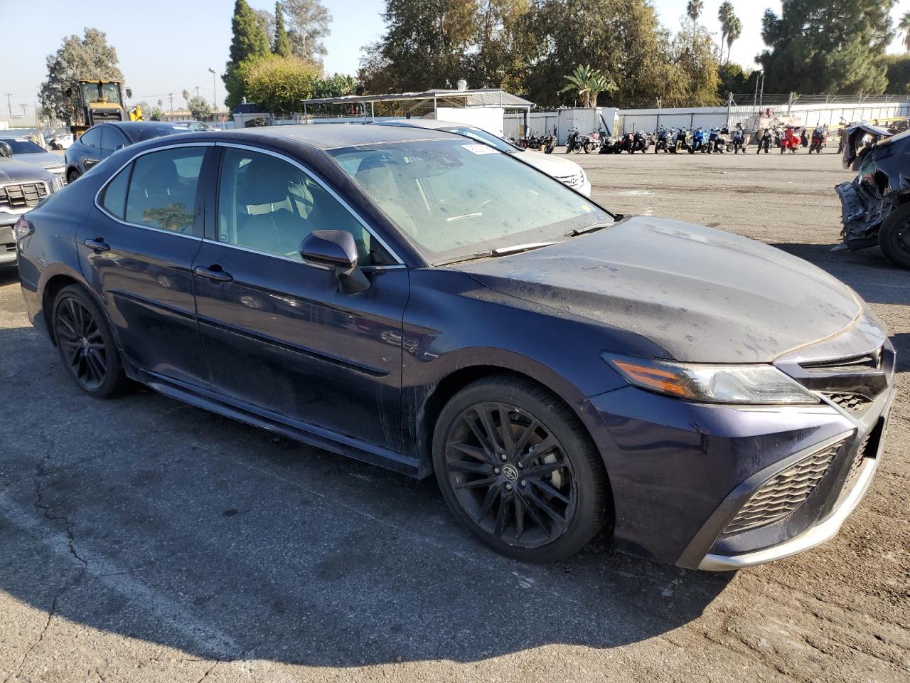 Toyota Camry Xse Image 3