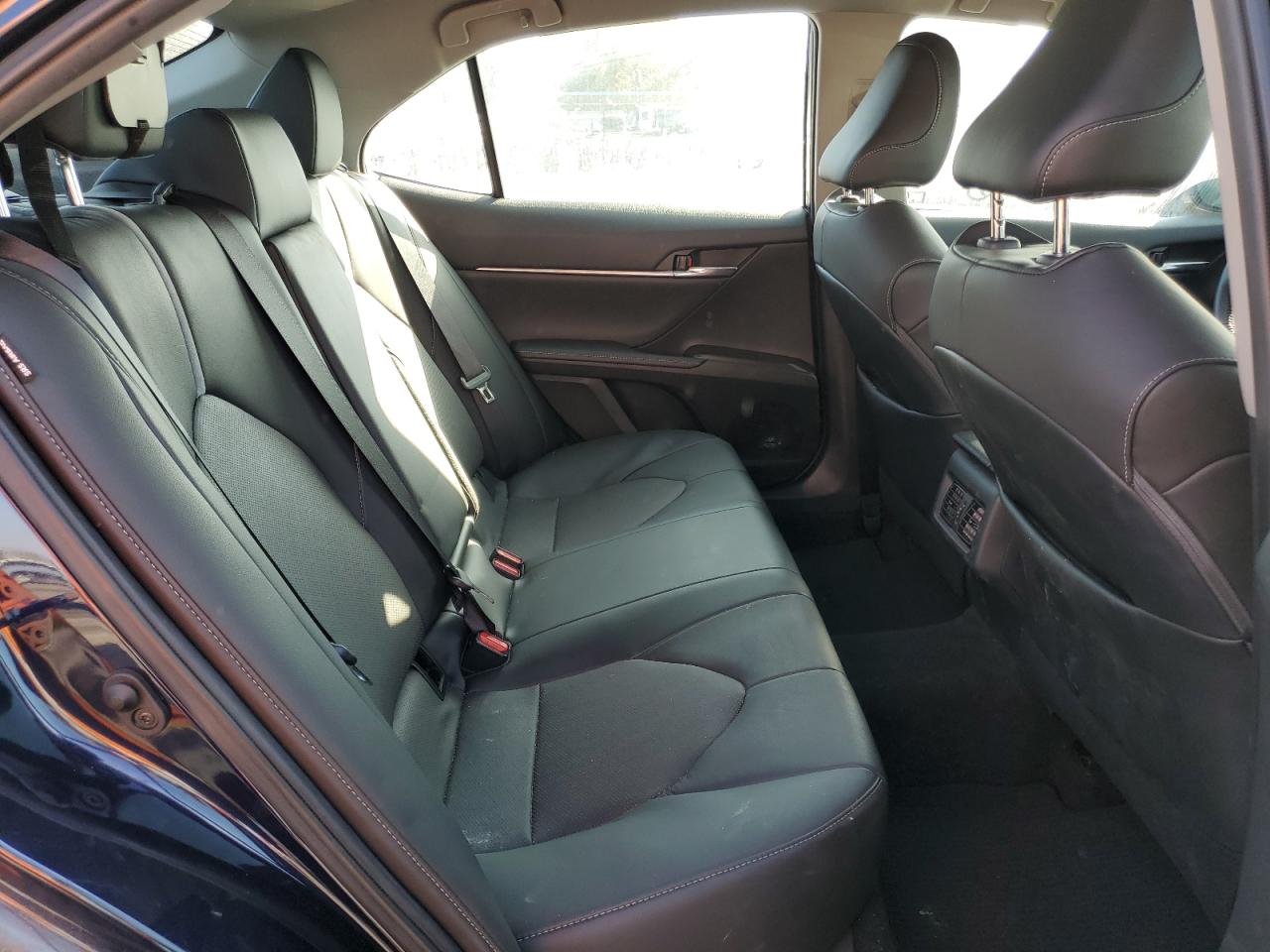 Toyota Camry Xse Image 6