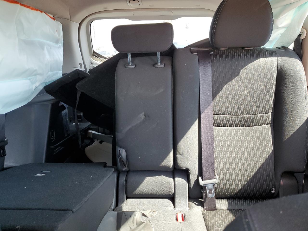 Nissan Rogue S Image 13