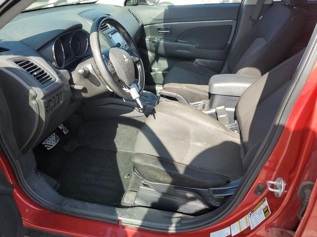 Mitsubishi Outlander Es Image 13