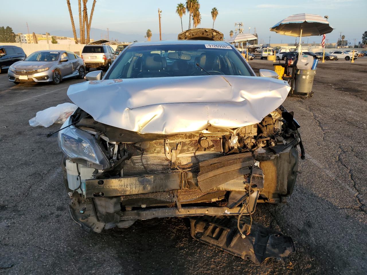 Toyota Avalon Hybrid Image 7