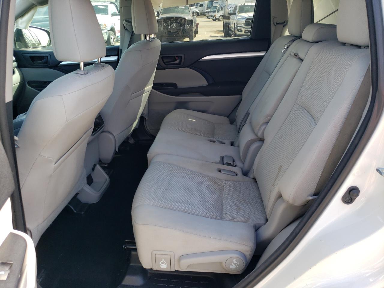 Toyota Highlander Le Image 5