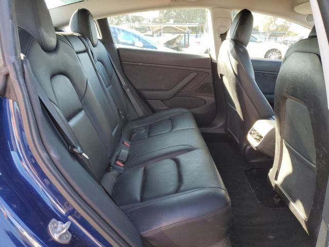 Tesla Model 3 Image 5