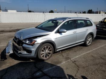  Salvage Volkswagen Golf