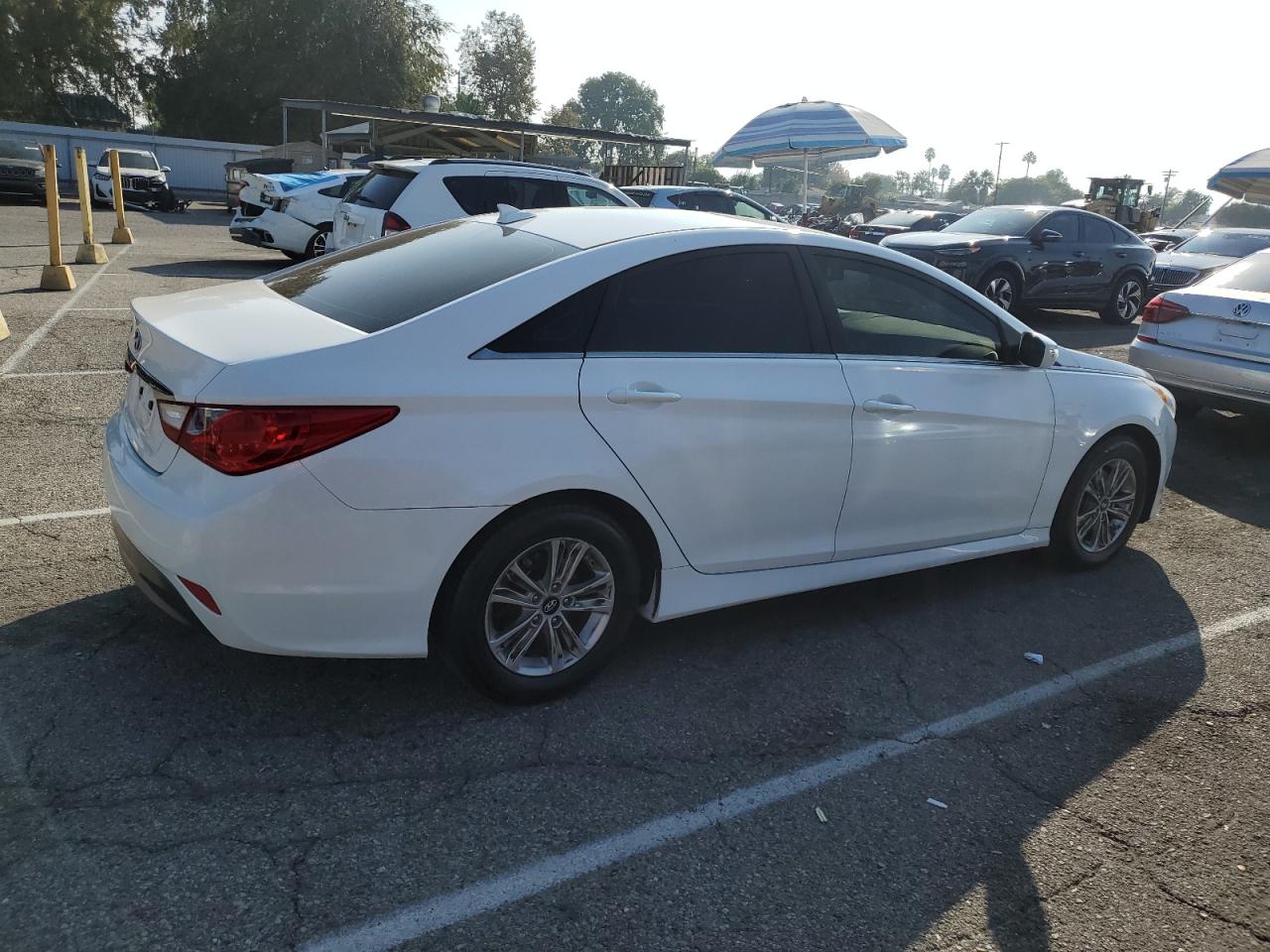 Hyundai SONATA Gls Image 8