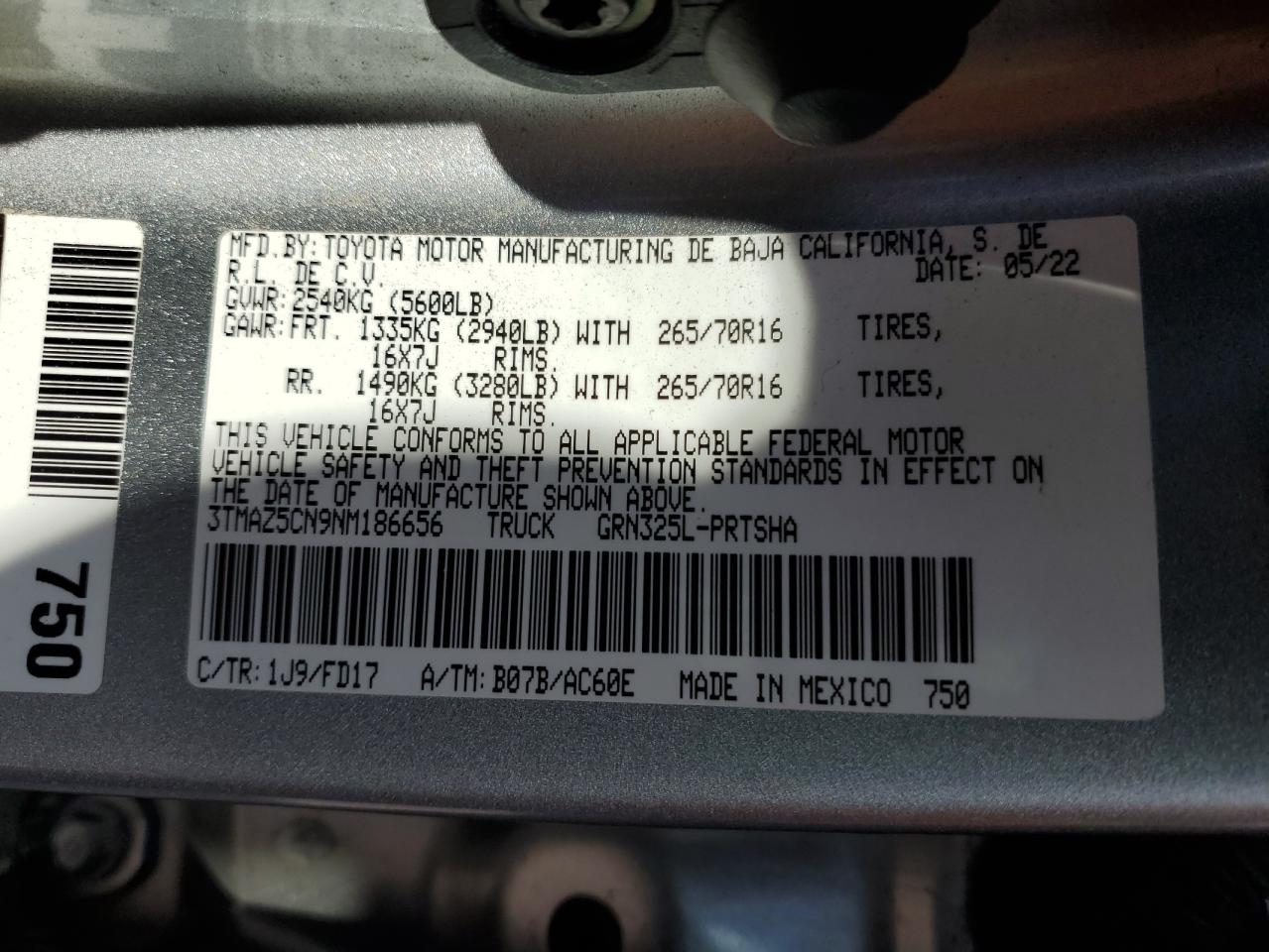 Toyota Tacoma Double Cab Image 9