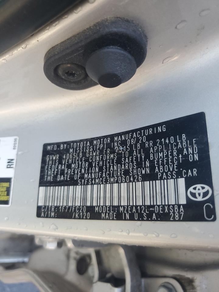 Toyota Corolla Se Image 8