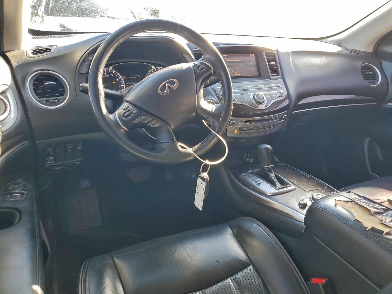 INFINITI JX35 Image 7