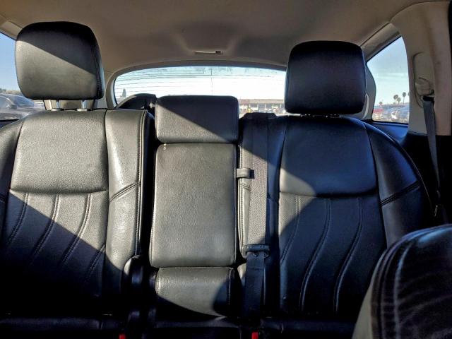 INFINITI JX35 Image 13