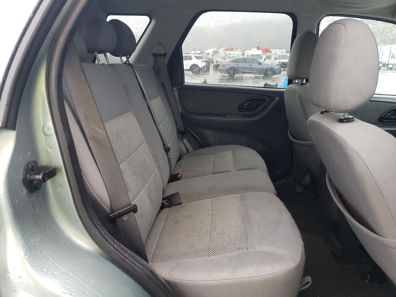 Ford Escape Hev Image 11