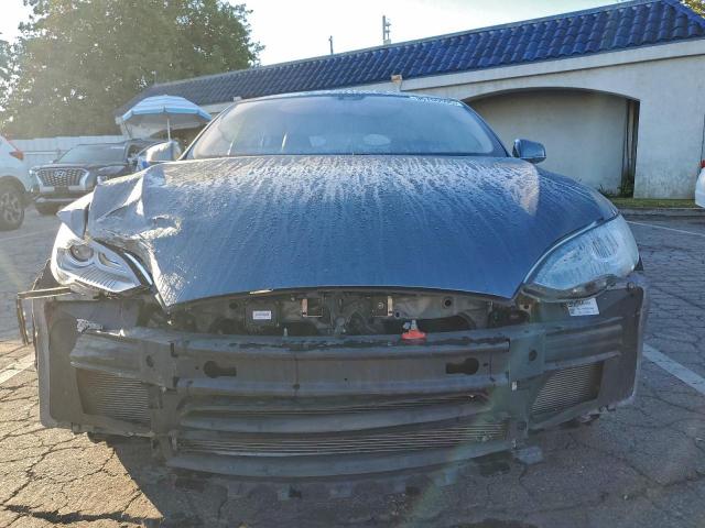 Tesla Model S Image 7