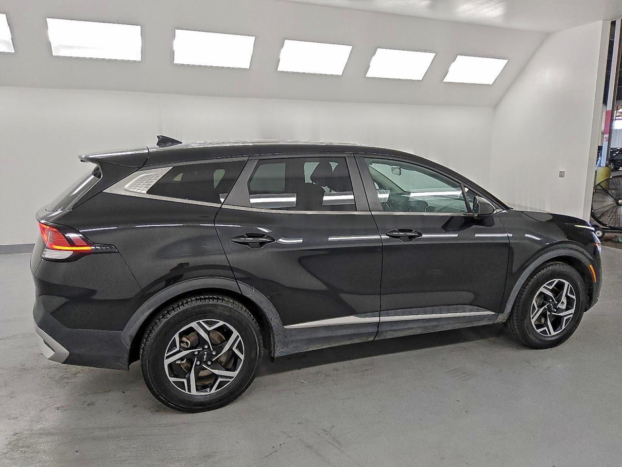 Kia Sportage Lx Image 3