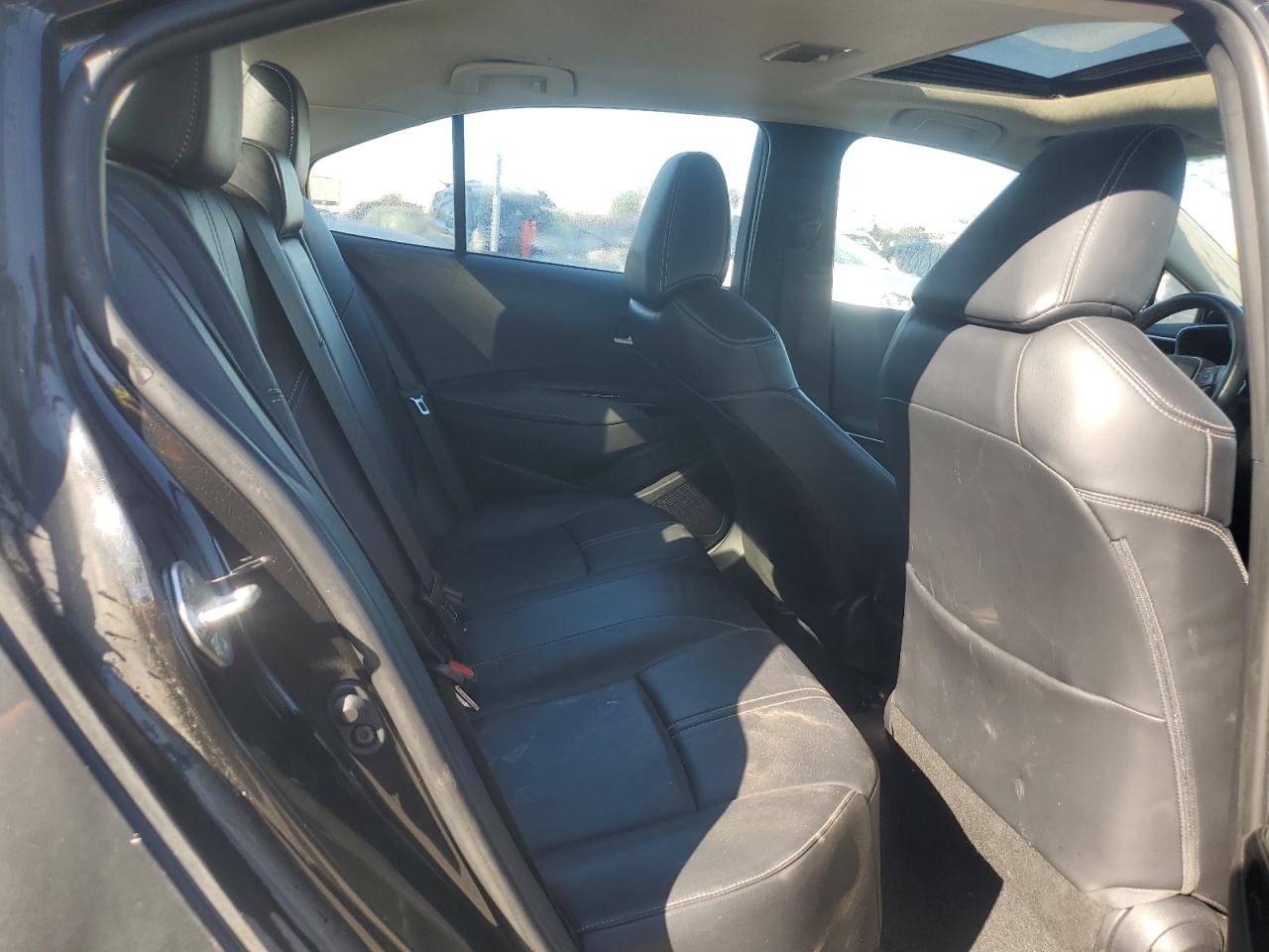 Toyota Corolla Xle Image 2