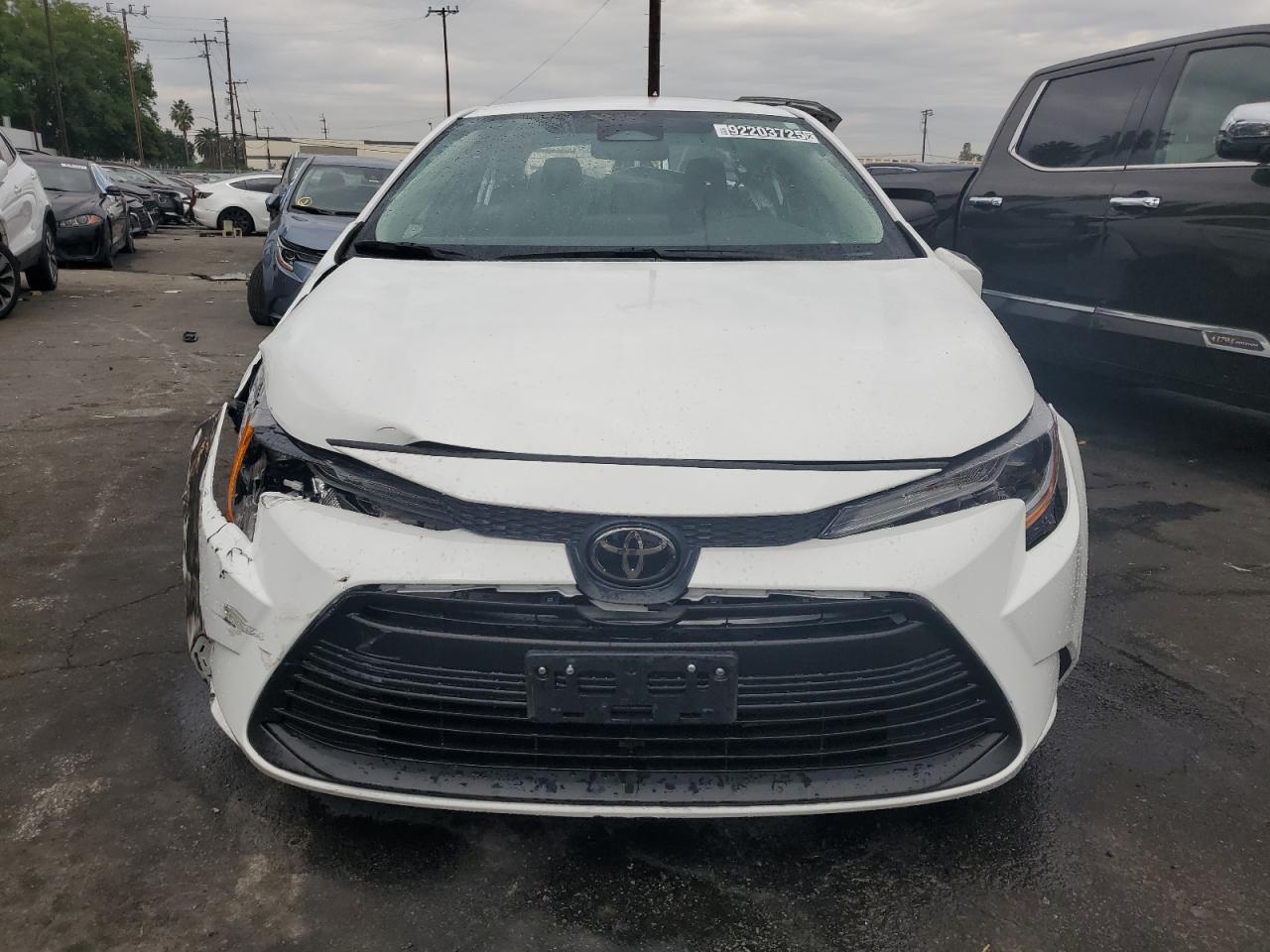 Toyota Corolla Le Image 3