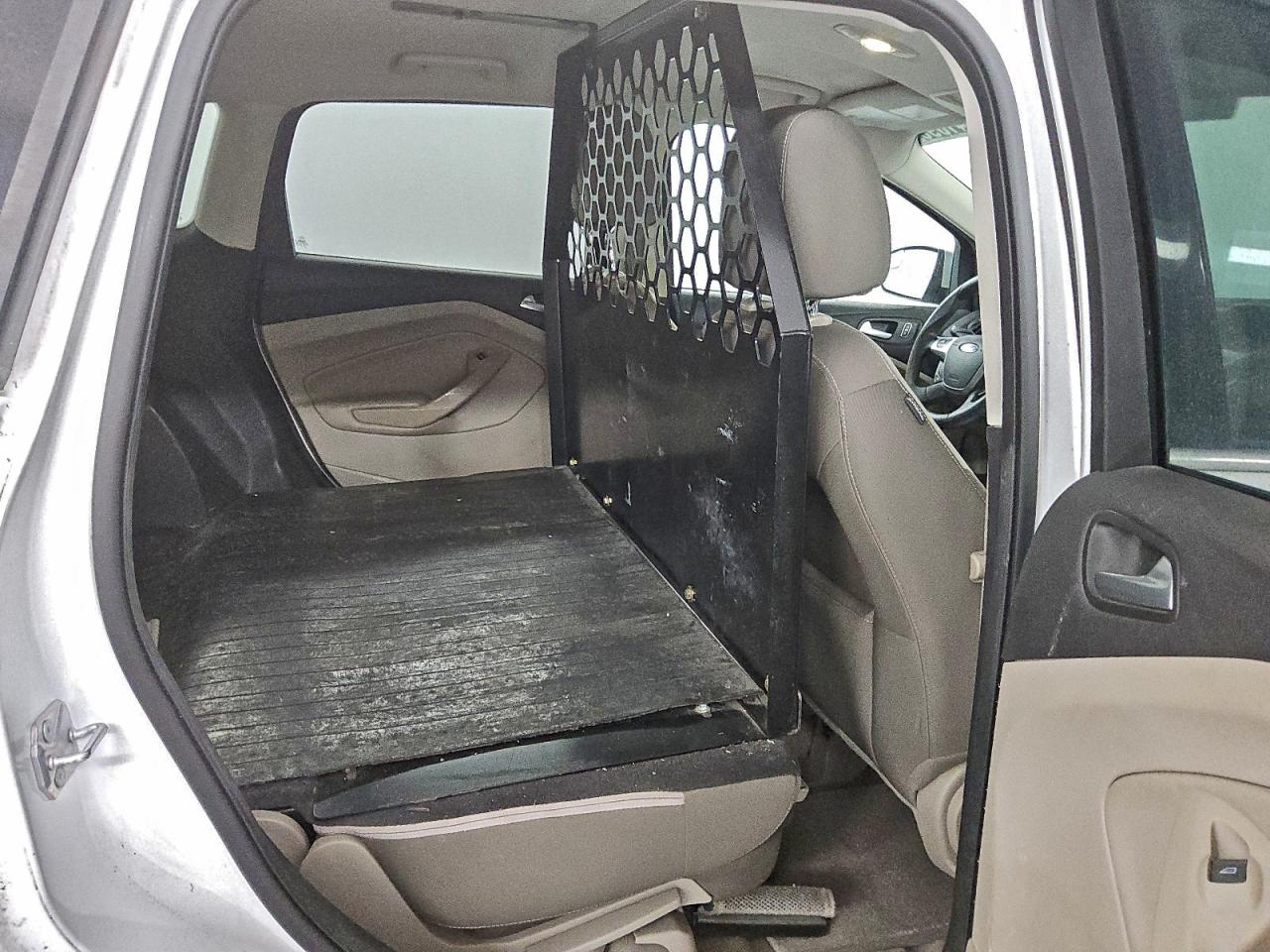 Ford Escape Se Image 8